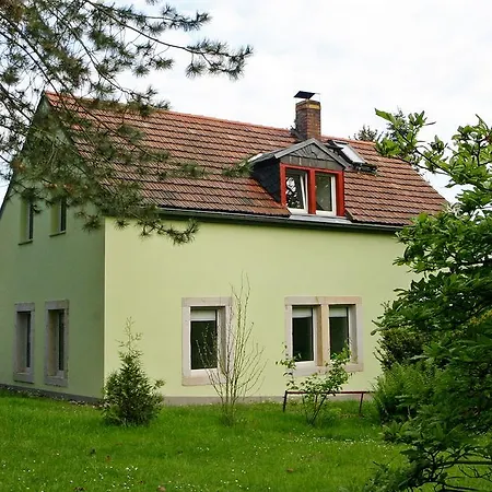 Дом отдыха Kleines Haeuschen - Ferien In Cossebaude Дрезден