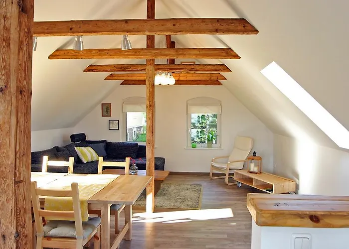 Дом отдыха Kleines Haeuschen - Ferien In Cossebaude